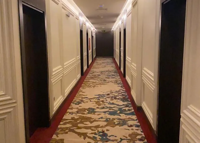 Temandra Hotel