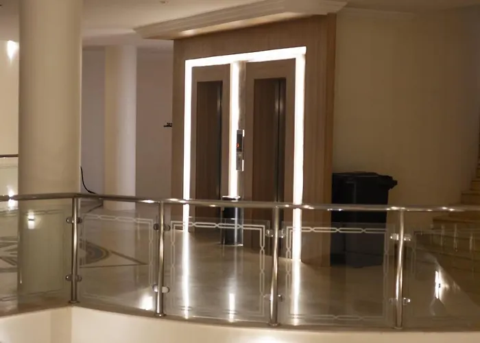 Golden New Al Safa Hotel