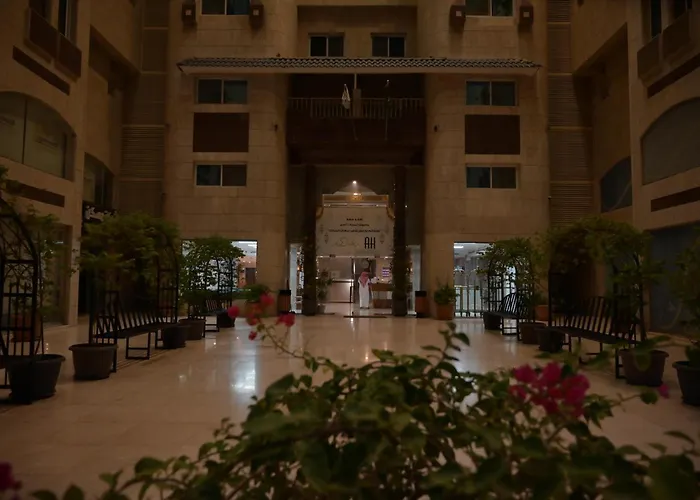 فندق ايه اتش